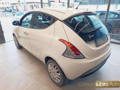 Lancia Ypsilon 1.2 69 CV 5 porte Platinum (7)