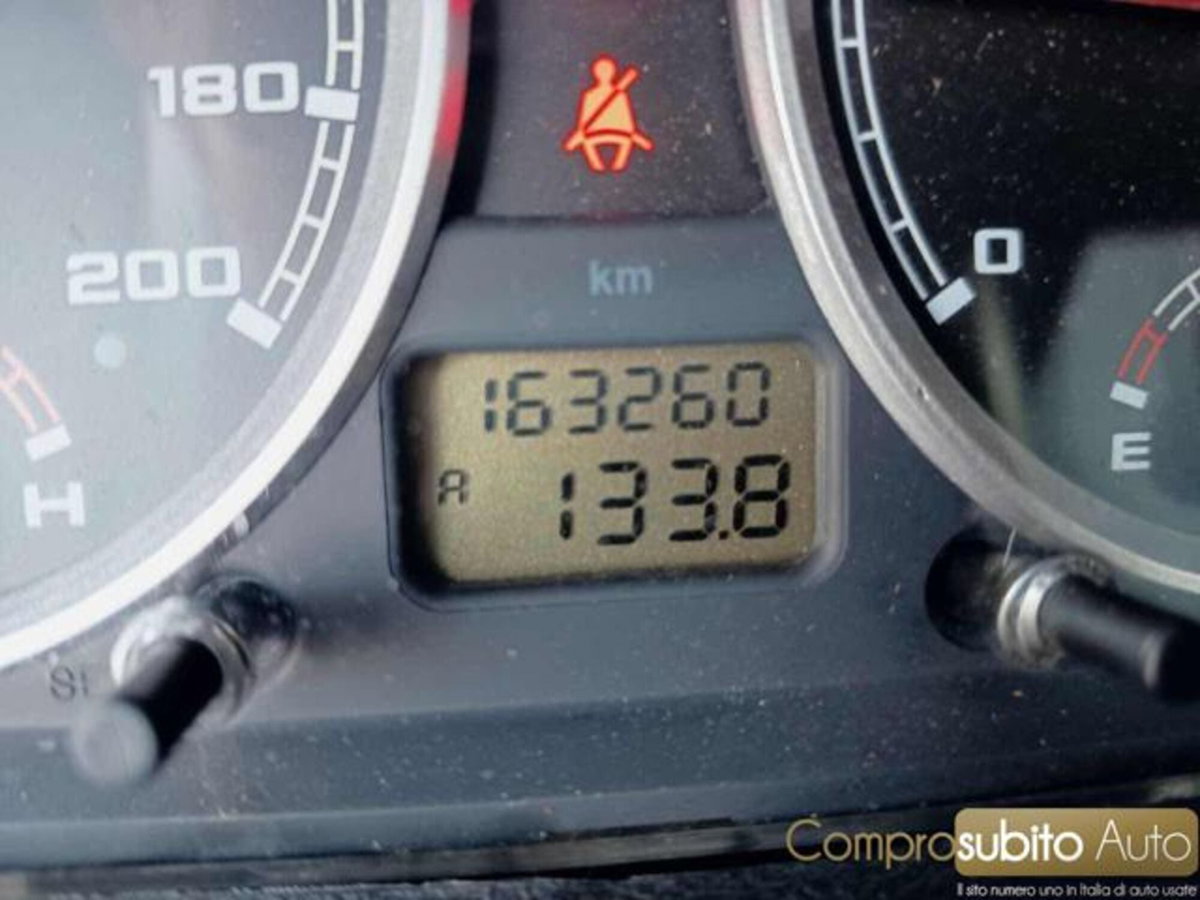 Tata Xenon Xenon 2.2 Dicor 4x4 PL-DC Pick-up (19)