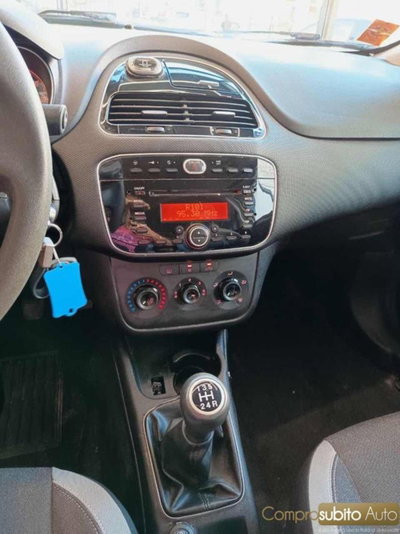 Fiat Punto Evo 1.3 Mjt 75 CV 5 porte Active (19)