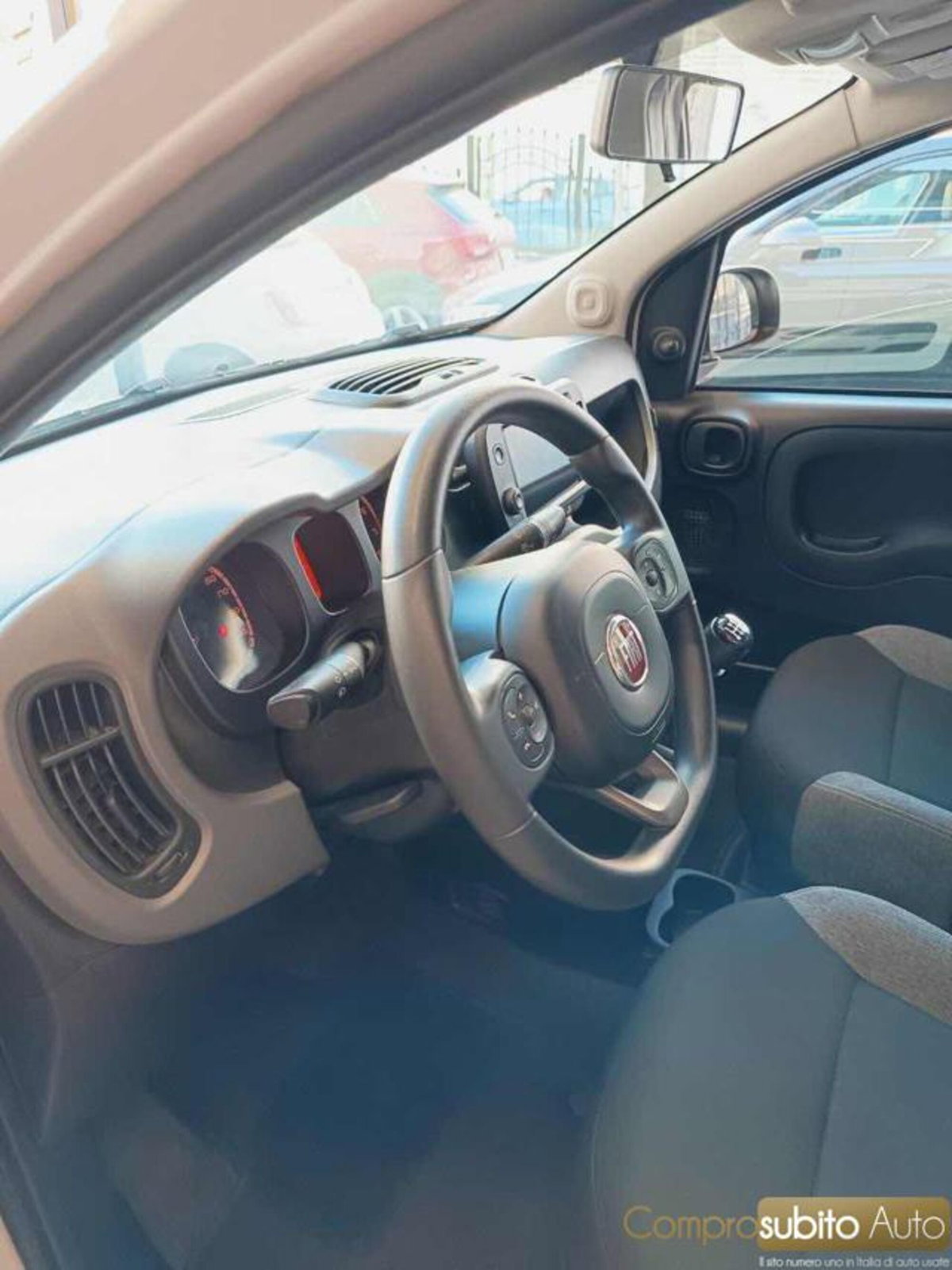 Fiat Panda 1.0 firefly hybrid s&s 70cv 5p.ti (14)