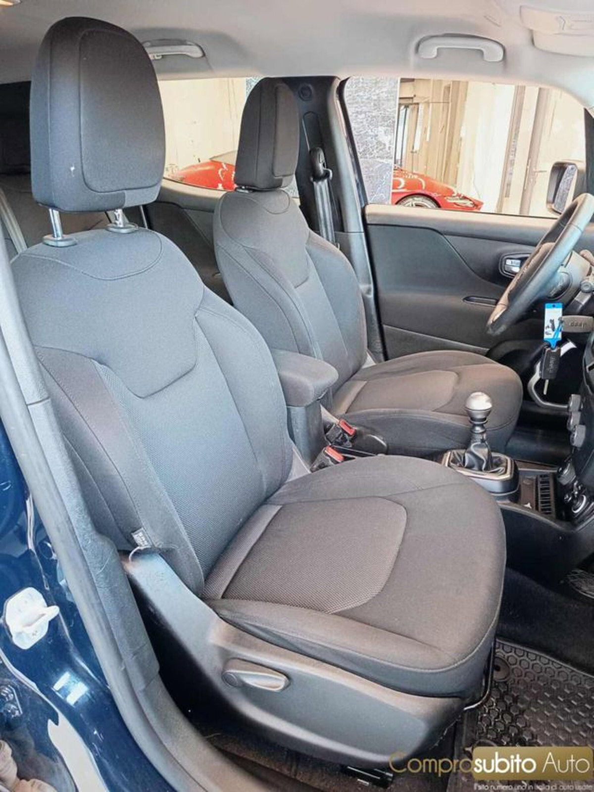 Jeep Renegade 2.0 Mjt 140CV 4WD Active Drive Limited (14)