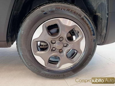 Jeep Renegade 2.0 Mjt 140CV 4WD Active Drive Limited (18)