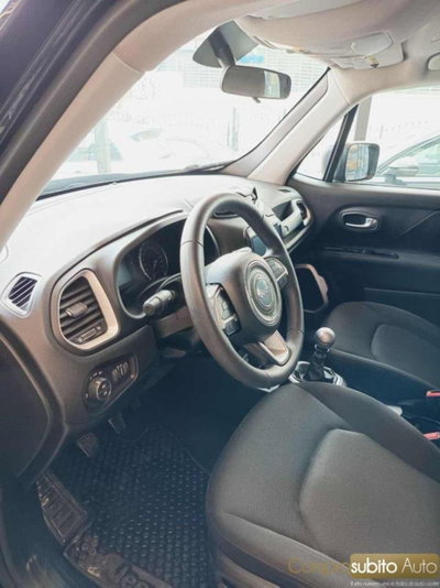 Jeep Renegade 2.0 Mjt 140CV 4WD Active Drive Limited (8)