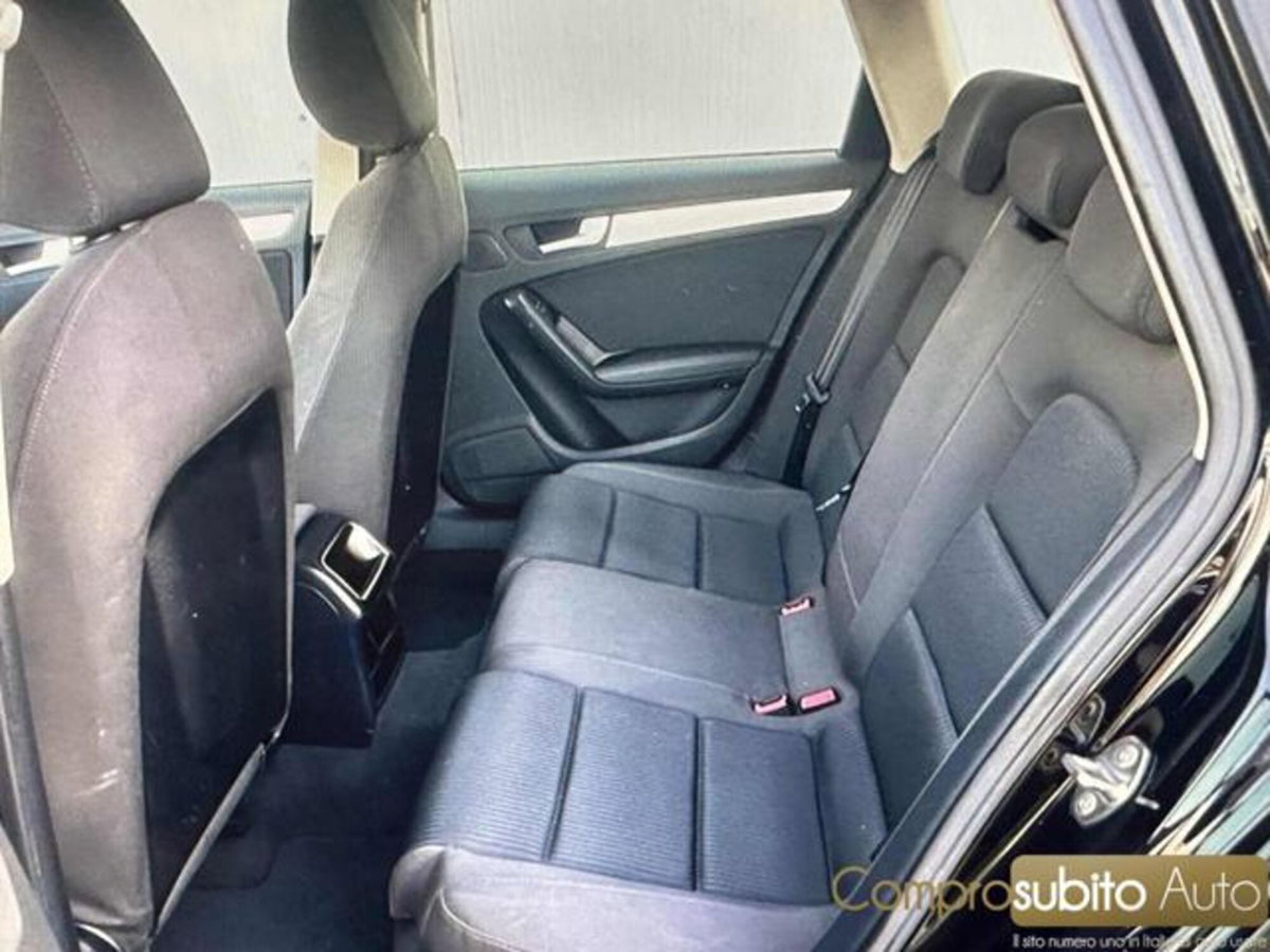 Audi A4 Avant 2.7 V6 TDI F.AP. Ambiente (6)