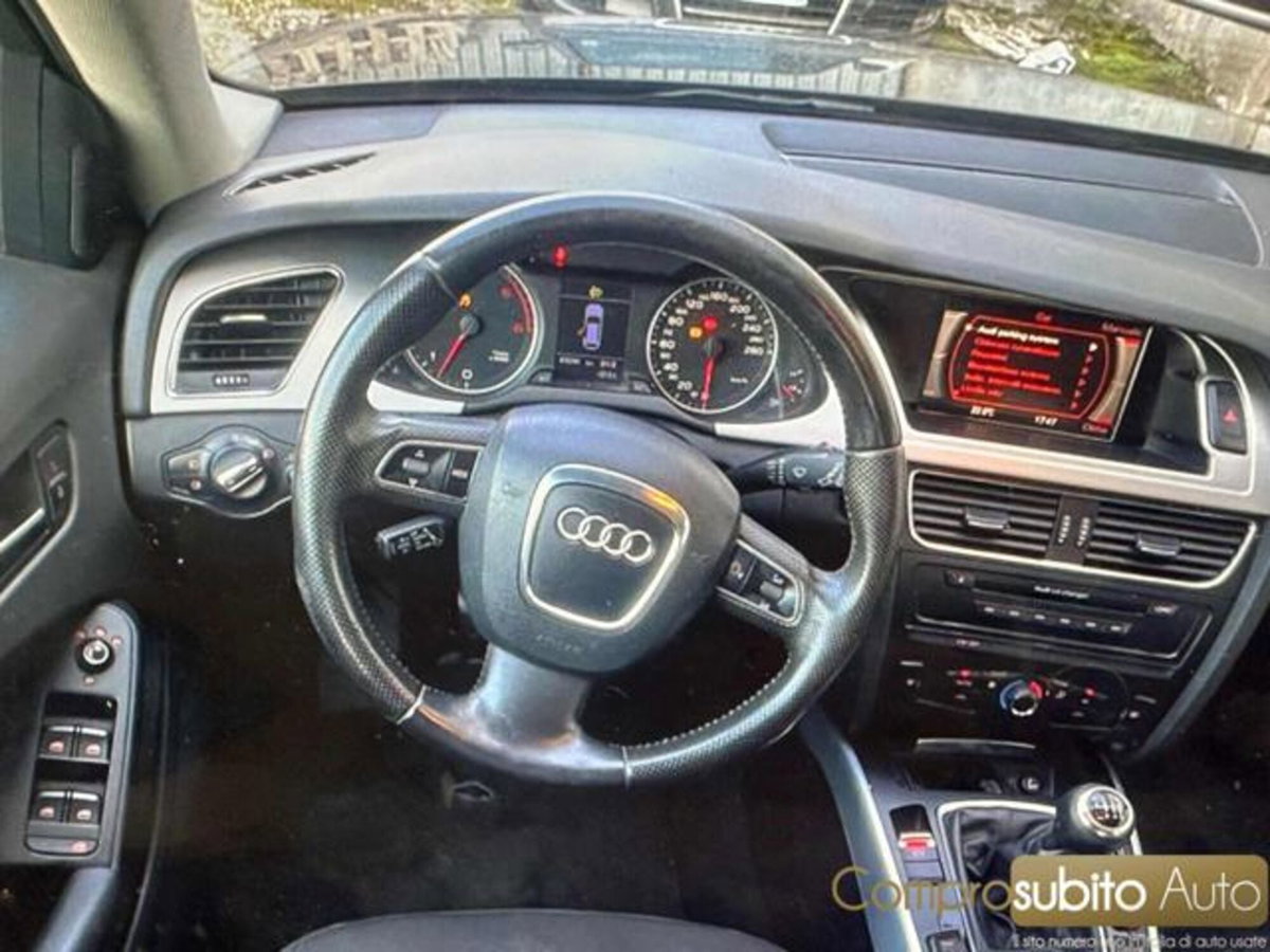 Audi A4 Avant 2.7 V6 TDI F.AP. Ambiente (9)