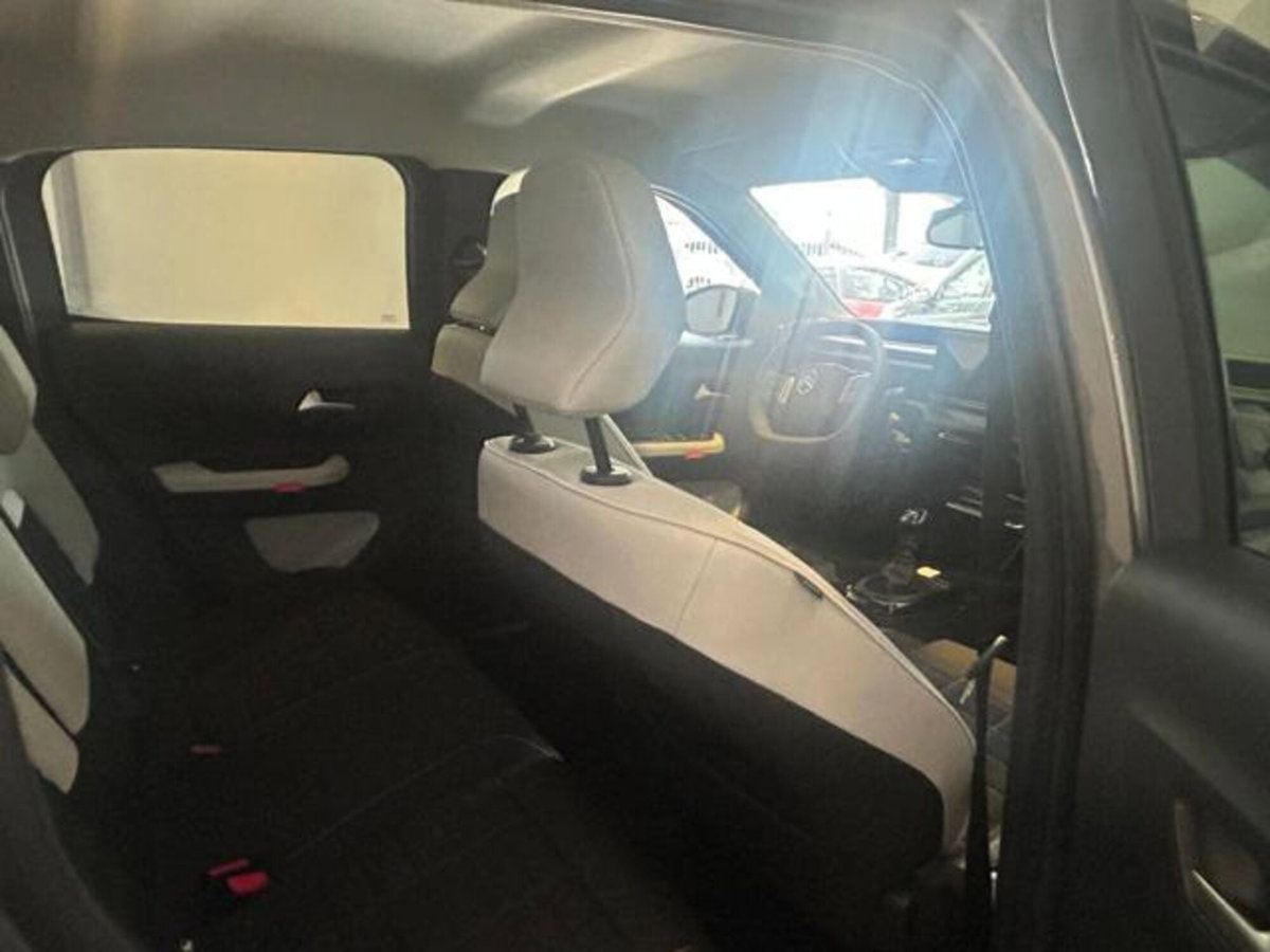 Citroen C3 1.2 turbo Max 100cv s&s (12)
