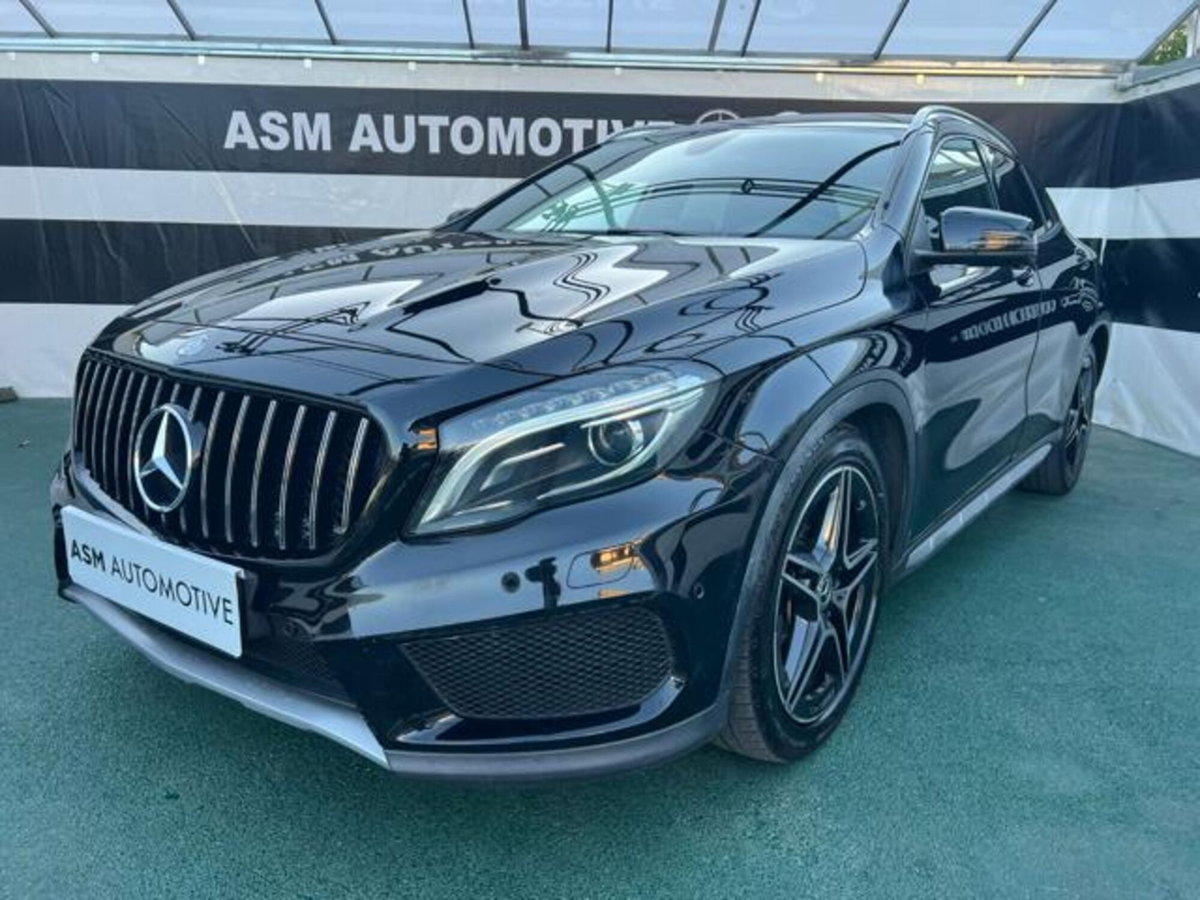 Mercedes-Benz GLA SUV 220 d Automatic 4Matic Premium (3)