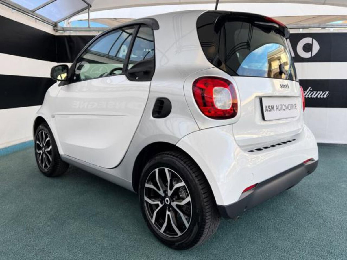 smart Fortwo 70 1.0 twinamic Youngster (4)