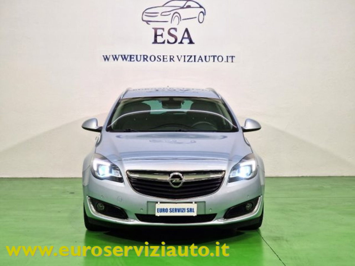 Opel Insignia Station Wagon CDTI 136CV Sports aut. Cosmo (7)