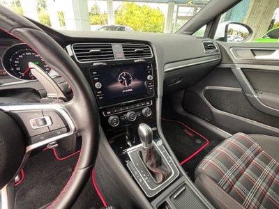 Volkswagen Golf GTI Performance 2.0 TSI DSG 5p. BlueMotion Technology (15)