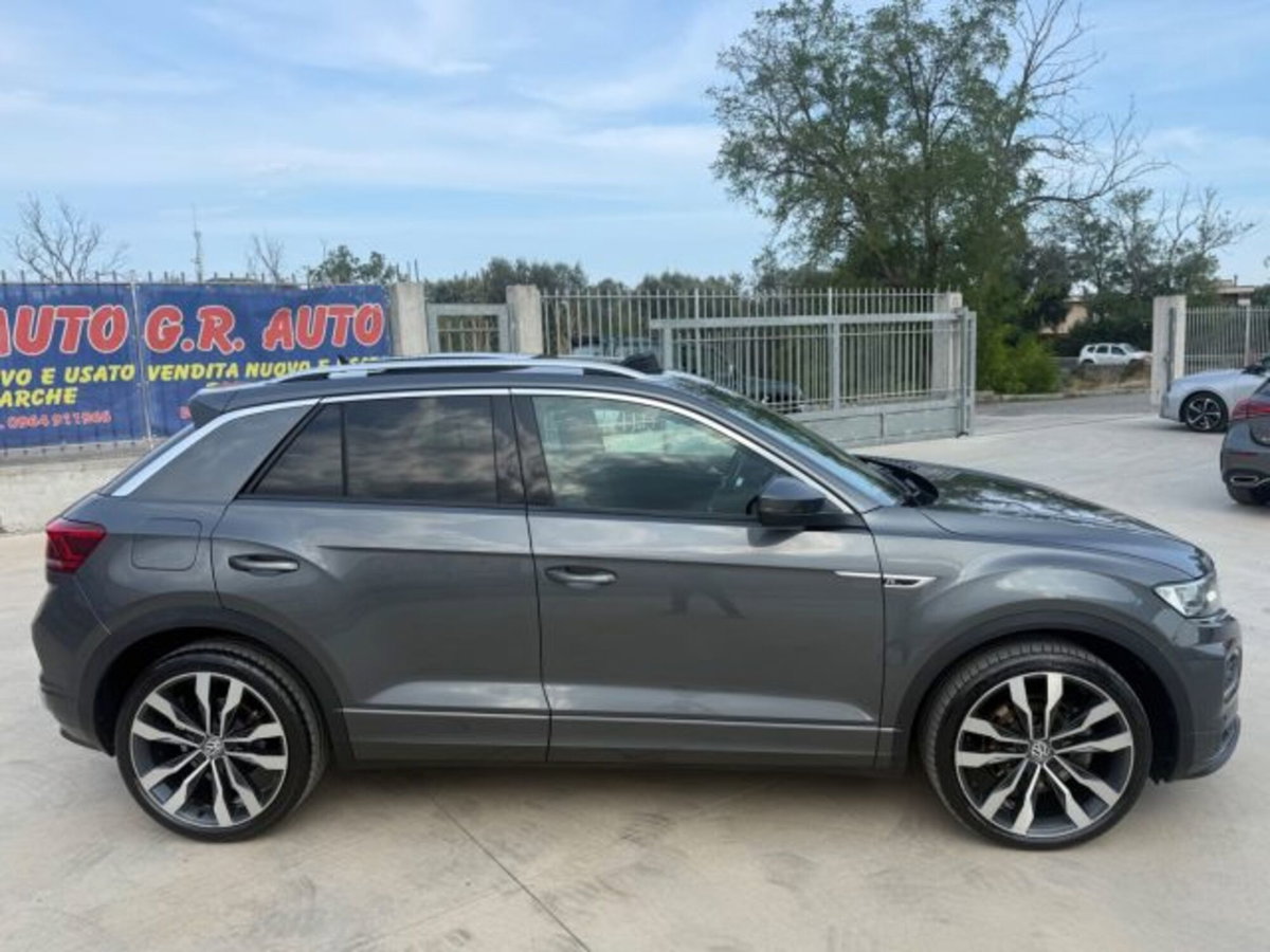 Volkswagen T-Roc 2.0 tdi R-Line 115cv (5)
