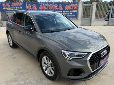 Audi Q3 35 TDI Business (4)