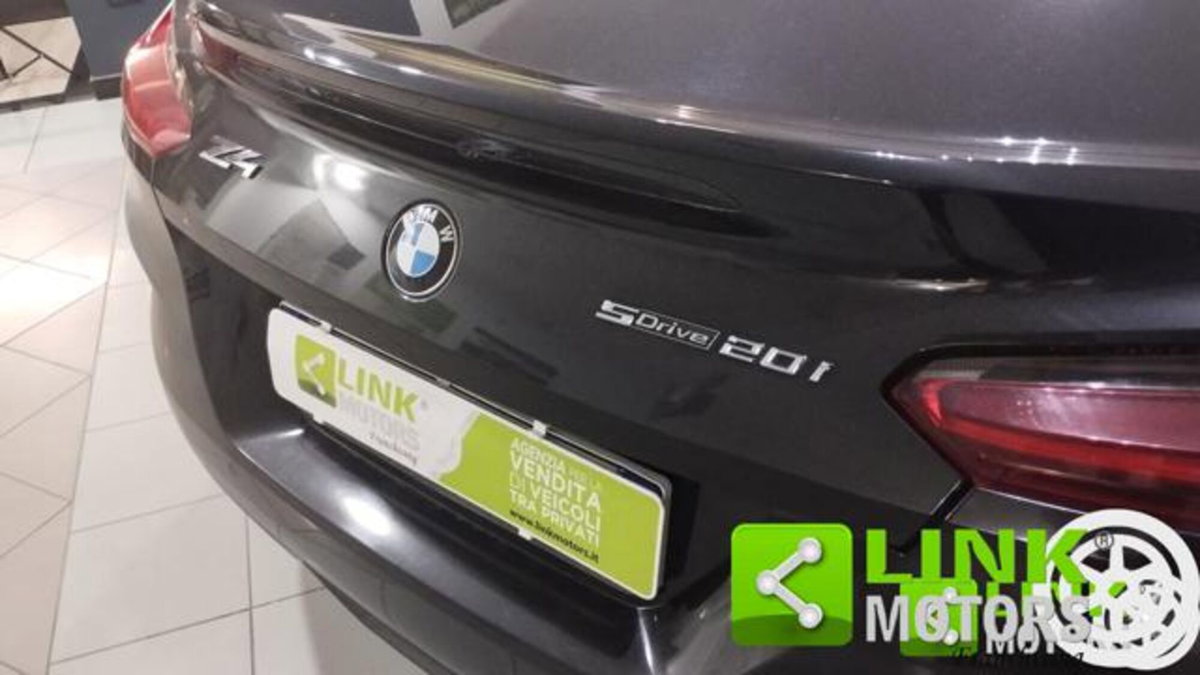 BMW Z4 Cabrio sdrive 20i Msport (11)