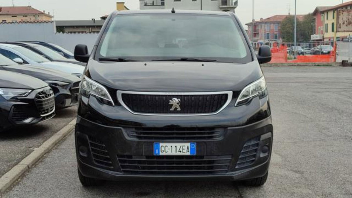 Peugeot Traveller BlueHDi 120 S&S Standard Active (2)