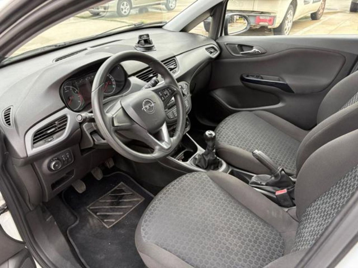 Opel Corsa 1.4 90CV GPL Tech 5 porte n-Joy (10)