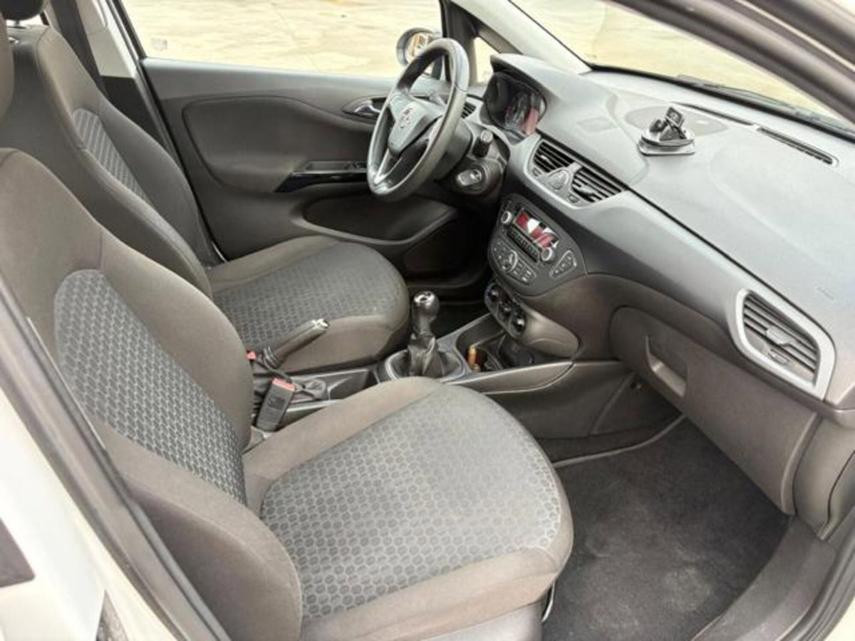Opel Corsa 1.4 90CV GPL Tech 5 porte n-Joy (12)