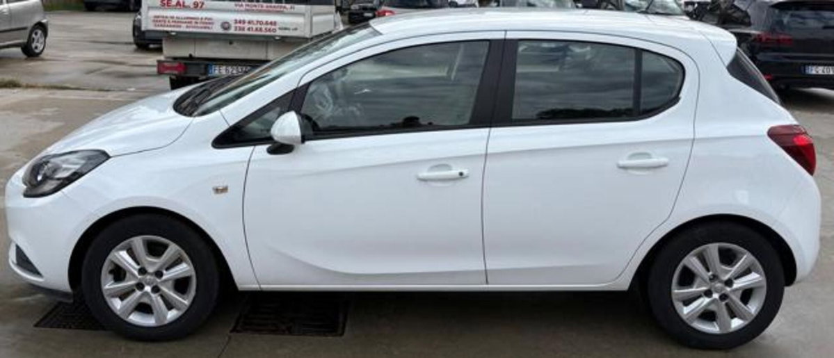 Opel Corsa 1.4 90CV GPL Tech 5 porte n-Joy (2)