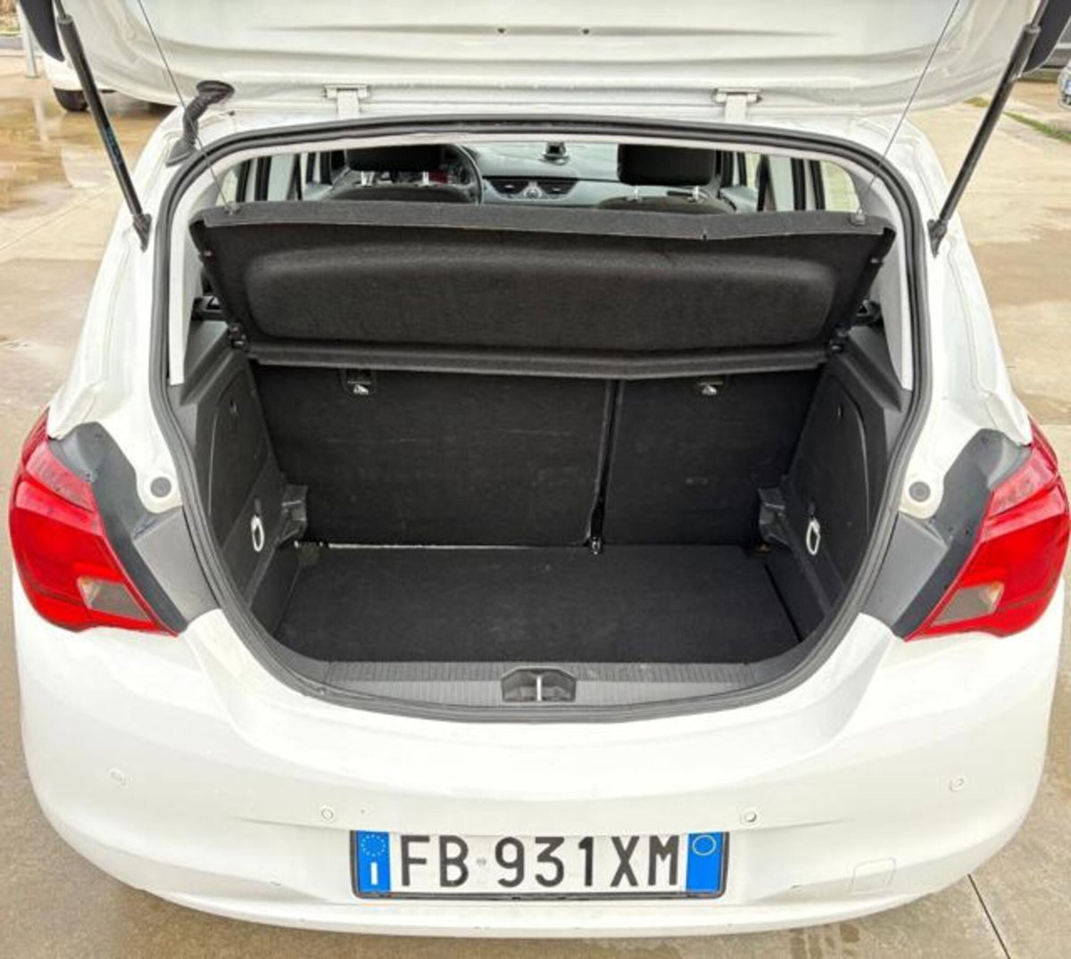 Opel Corsa 1.4 90CV GPL Tech 5 porte n-Joy (9)