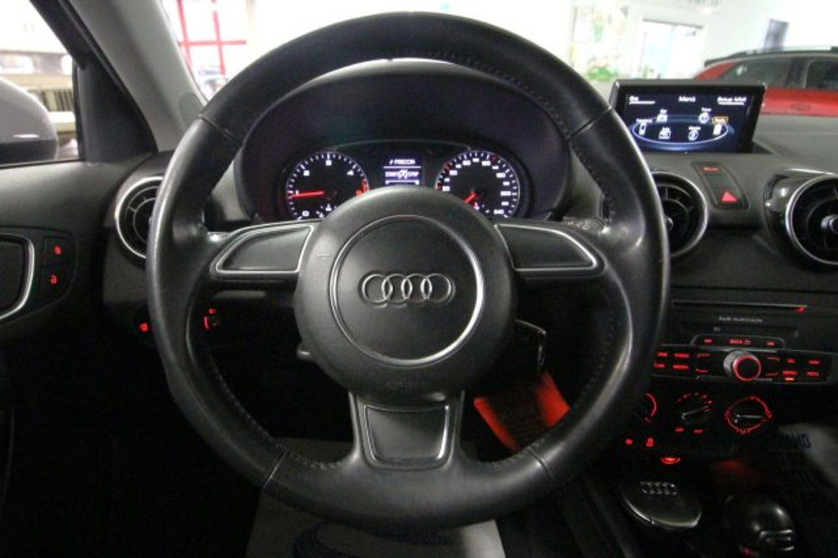 Audi A1 1.4 TDI (13)