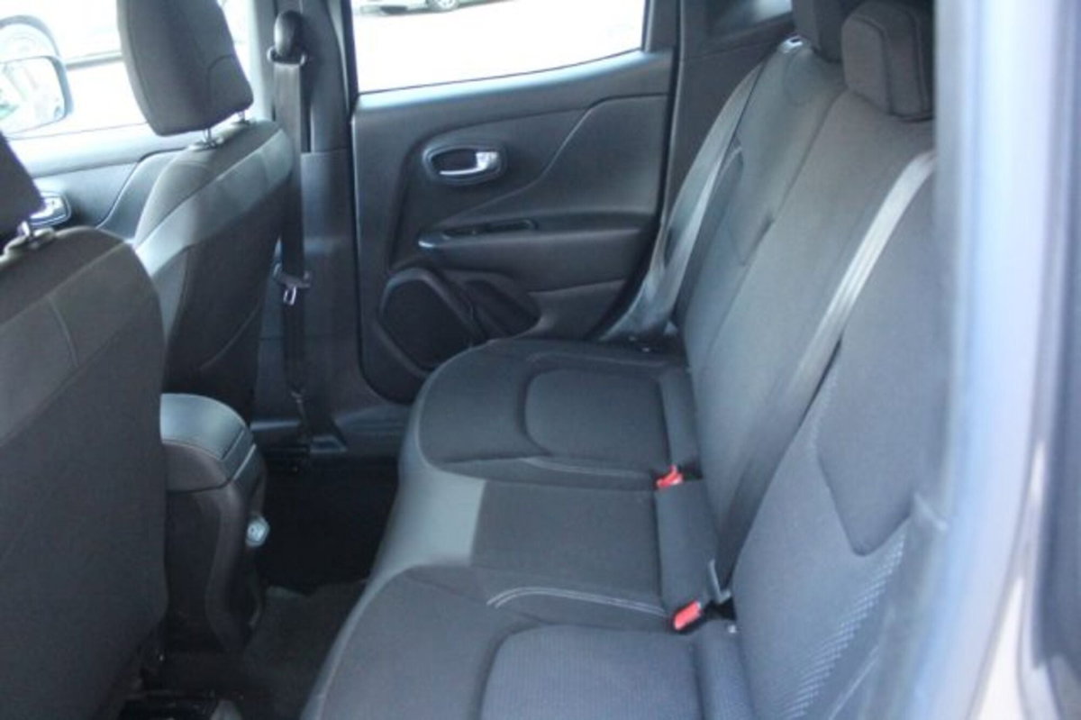 Jeep Renegade 1.0 T3 Limited (6)
