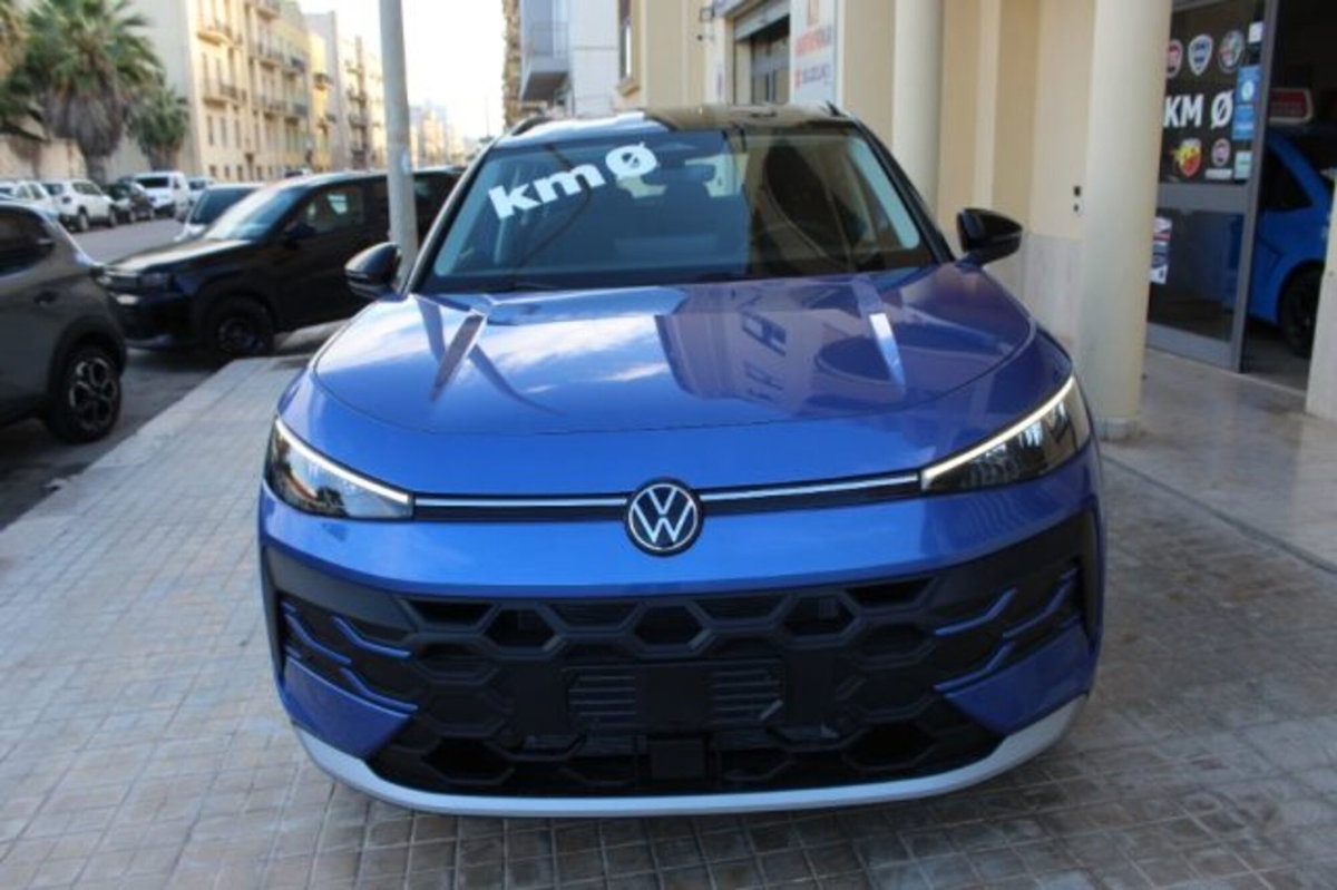 Volkswagen T-Roc 1.5 TSI ACT DSG Sport BlueMotion Technology (2)