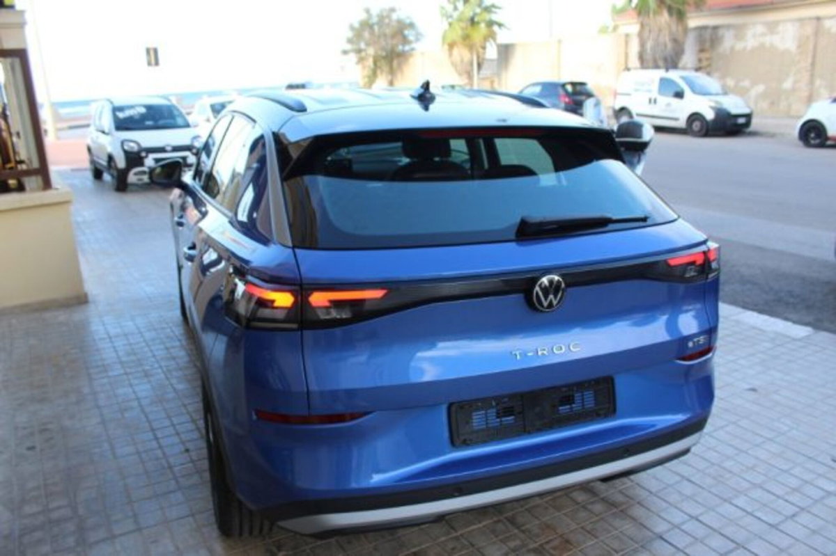 Volkswagen T-Roc 1.5 TSI ACT DSG Sport BlueMotion Technology (4)