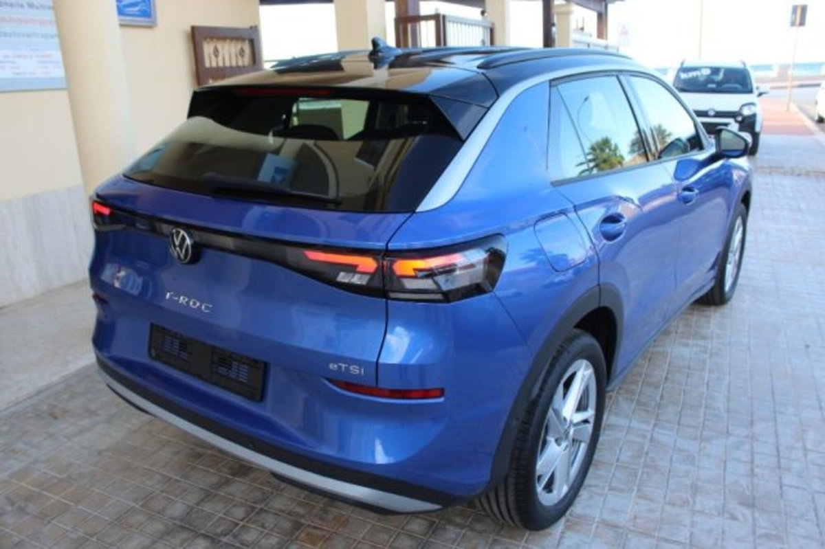 Volkswagen T-Roc 1.5 TSI ACT DSG Sport BlueMotion Technology (5)