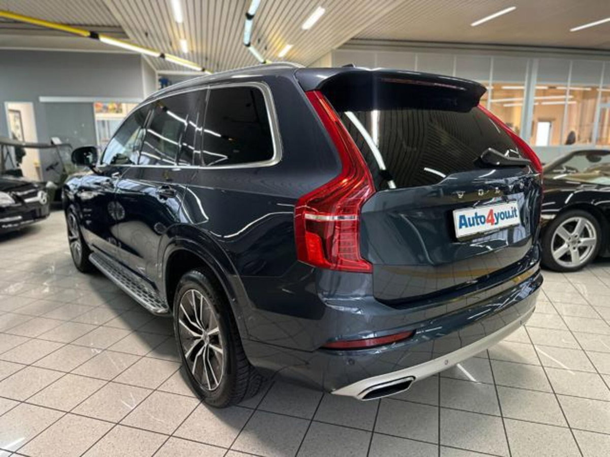Volvo XC90 B5 (d) AWD Geartronic Momentum Pro (4)