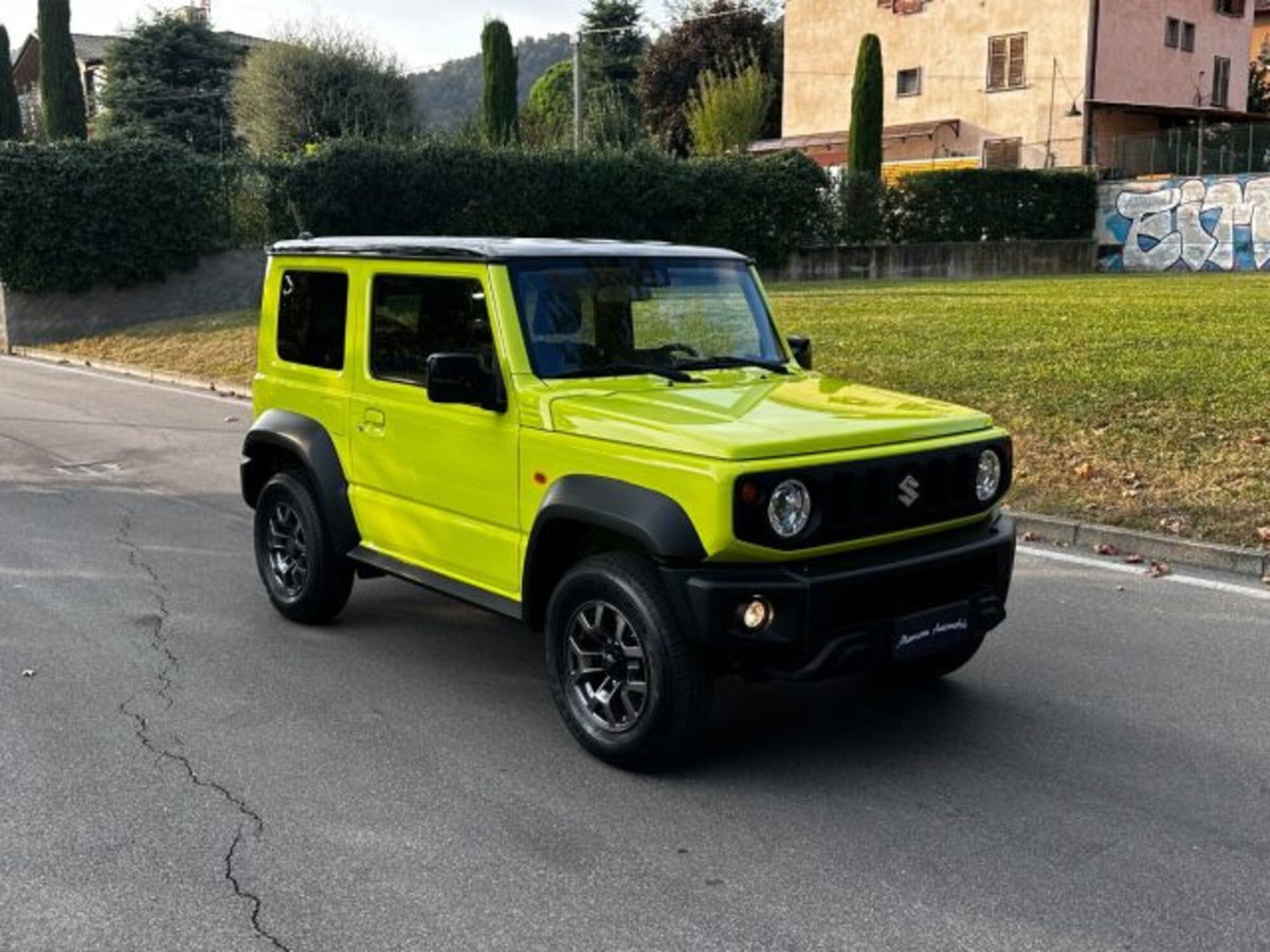 Suzuki Jimny 1.5 5MT Top (13)