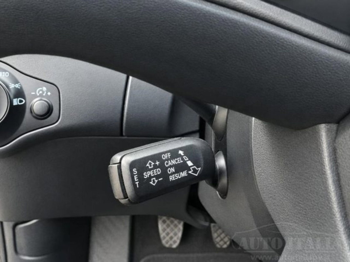 Audi A4 Avant 2.0 TDI 170CV F.AP. qu. Adv. (15)