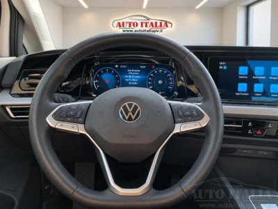 Volkswagen Golf Variant 1.0 eTSI EVO DSG Life (17)