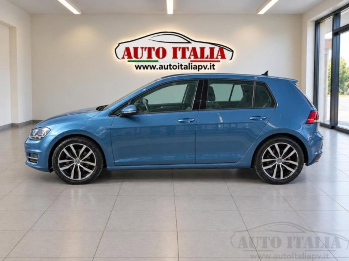 Volkswagen Golf 2.0 TDI 5p. Highline BlueMotion Technology (8)