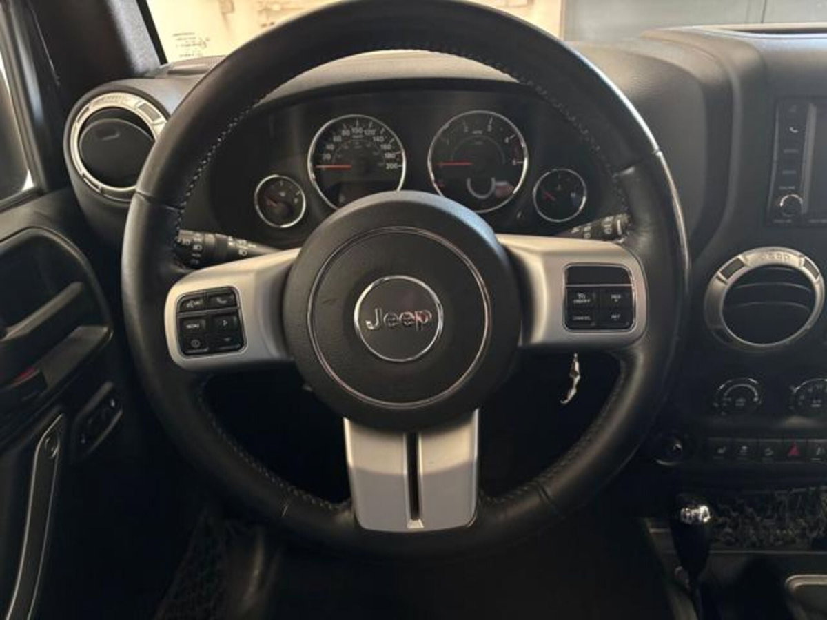 Jeep Wrangler Unlimited 2.8 CRD DPF JK Edition Auto (12)