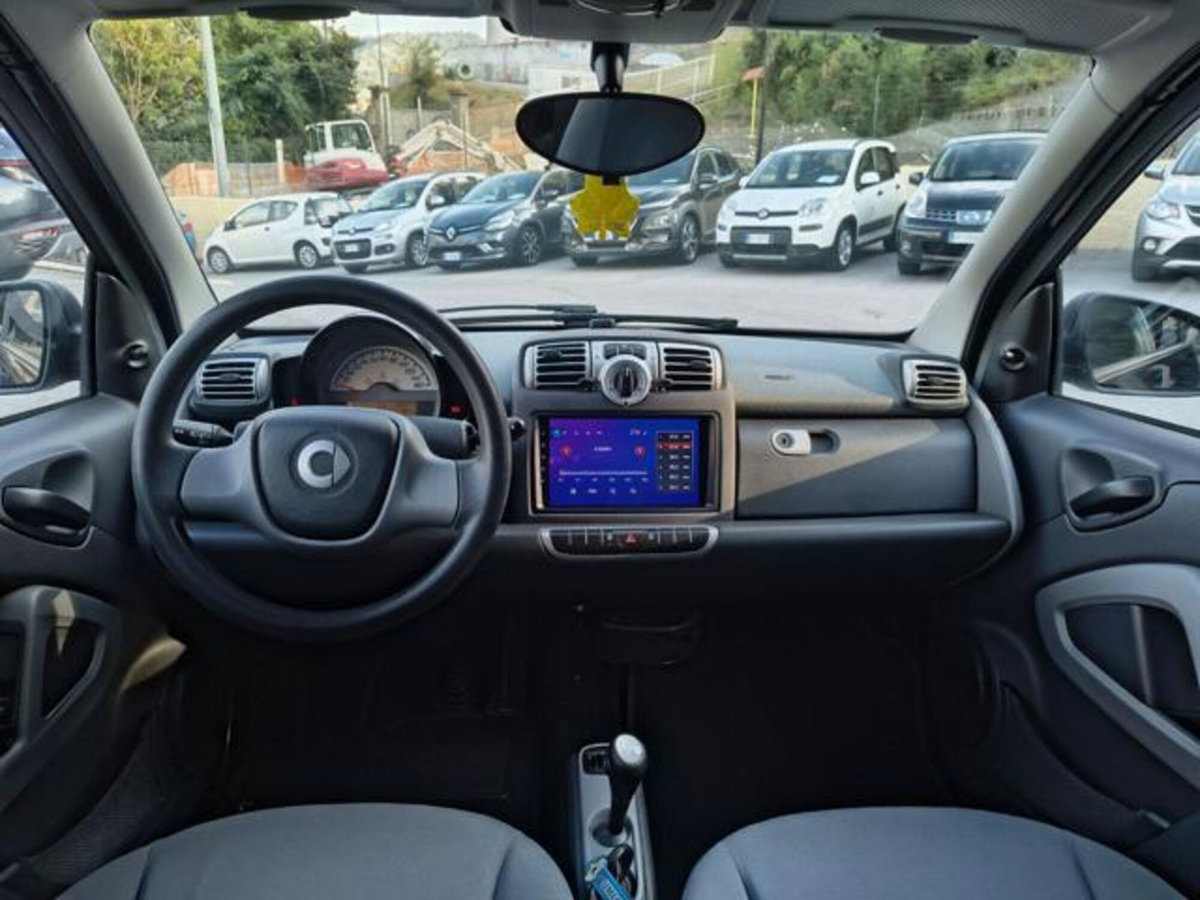 smart Fortwo 1000 52 kW MHD coupé pure (10)