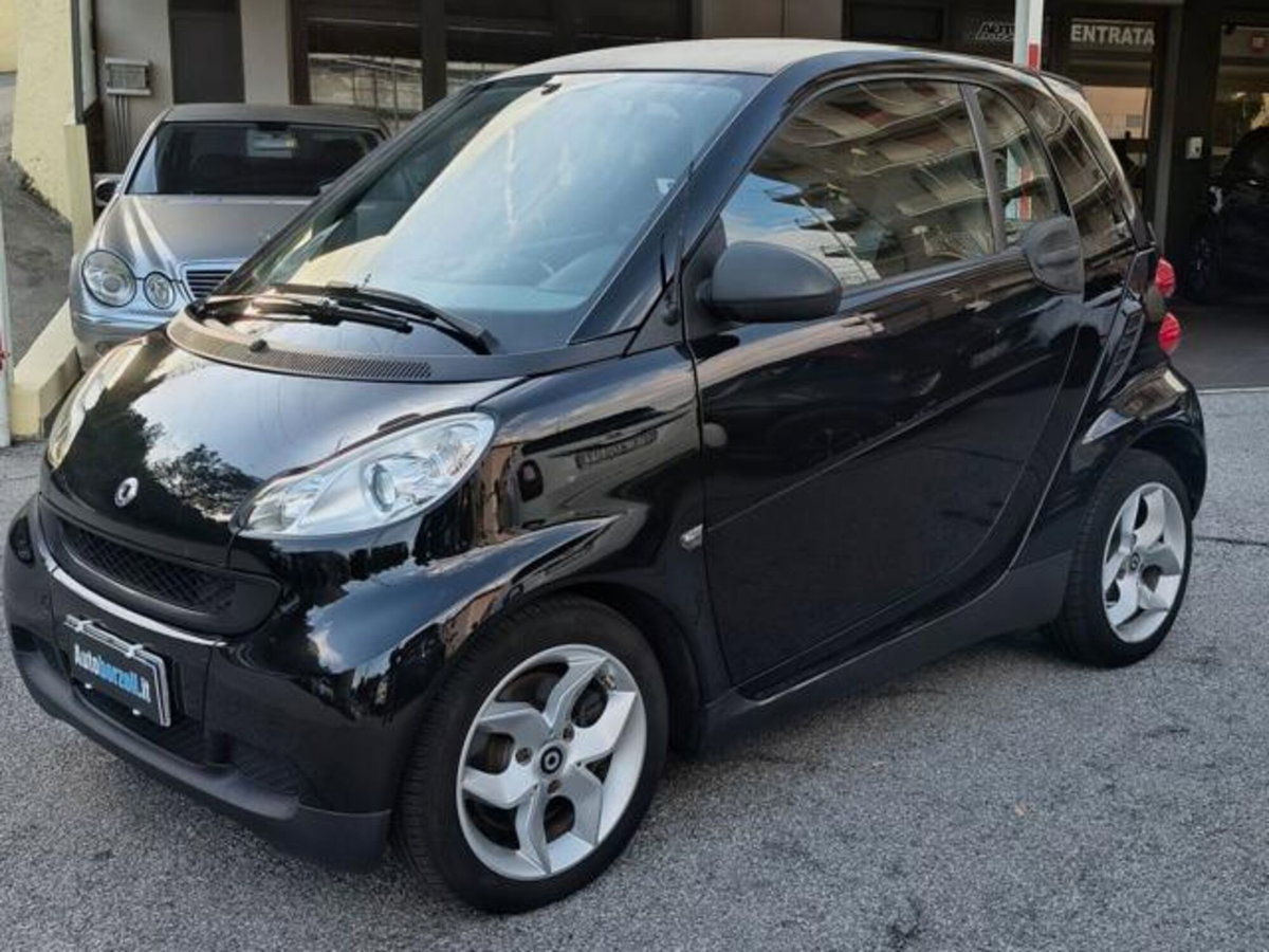 smart Fortwo 1000 52 kW MHD coupé pure (18)