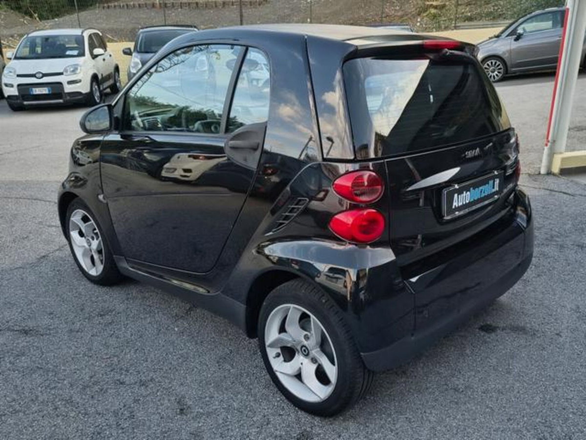 smart Fortwo 1000 52 kW MHD coupé pure (19)