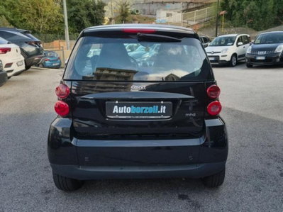 smart Fortwo 1000 52 kW MHD coupé pure (7)