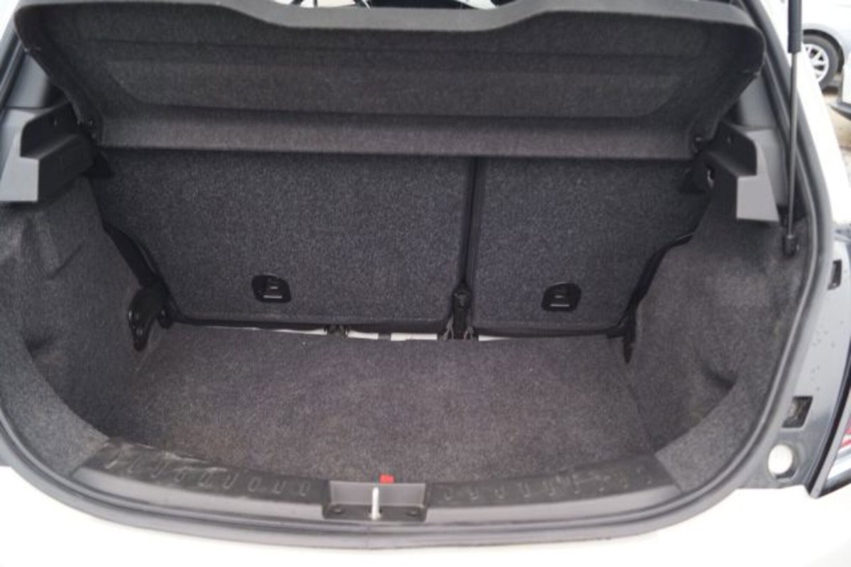 Lancia Ypsilon 1.0 FireFly 5 porte S&S Hybrid Gold Plus (16)