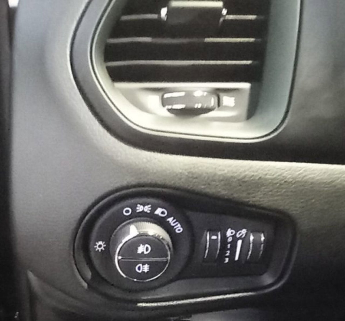 Jeep Renegade 1.3 t4 phev North Star 4xe at6 (18)