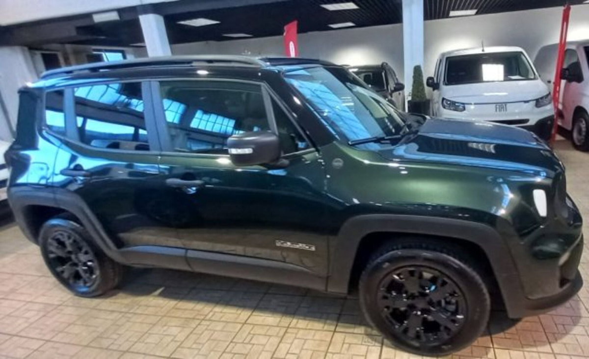 Jeep Renegade 1.3 t4 phev North Star 4xe at6 (2)