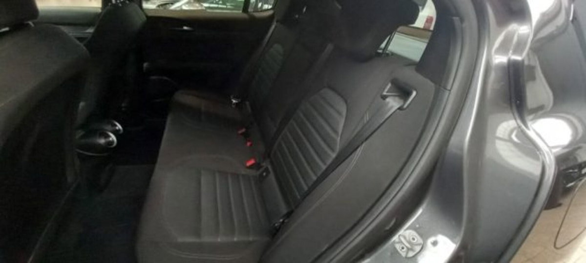 Alfa Romeo Stelvio Stelvio 2.2 Turbodiesel 160 CV AT8 RWD Super Business (5)