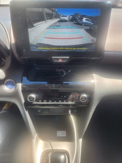 Toyota Yaris Cross 1.5 Hybrid 5p. E-CVT AWD-i Lounge (16)