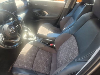 Toyota Yaris Cross 1.5 Hybrid 5p. E-CVT AWD-i Lounge (19)