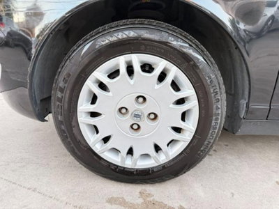Lancia Ypsilon 16V Oro (4)
