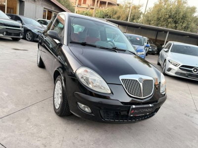 Lancia Ypsilon 16V Oro (6)