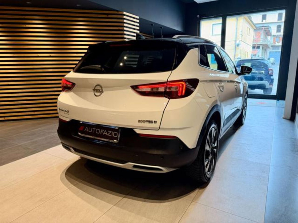 Opel Grandland X 1.5 diesel Ecotec Start&Stop Innovation (20)