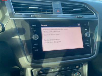 Volkswagen Tiguan 2.0 TDI 150 CV SCR DSG 4MOTION Life (11)