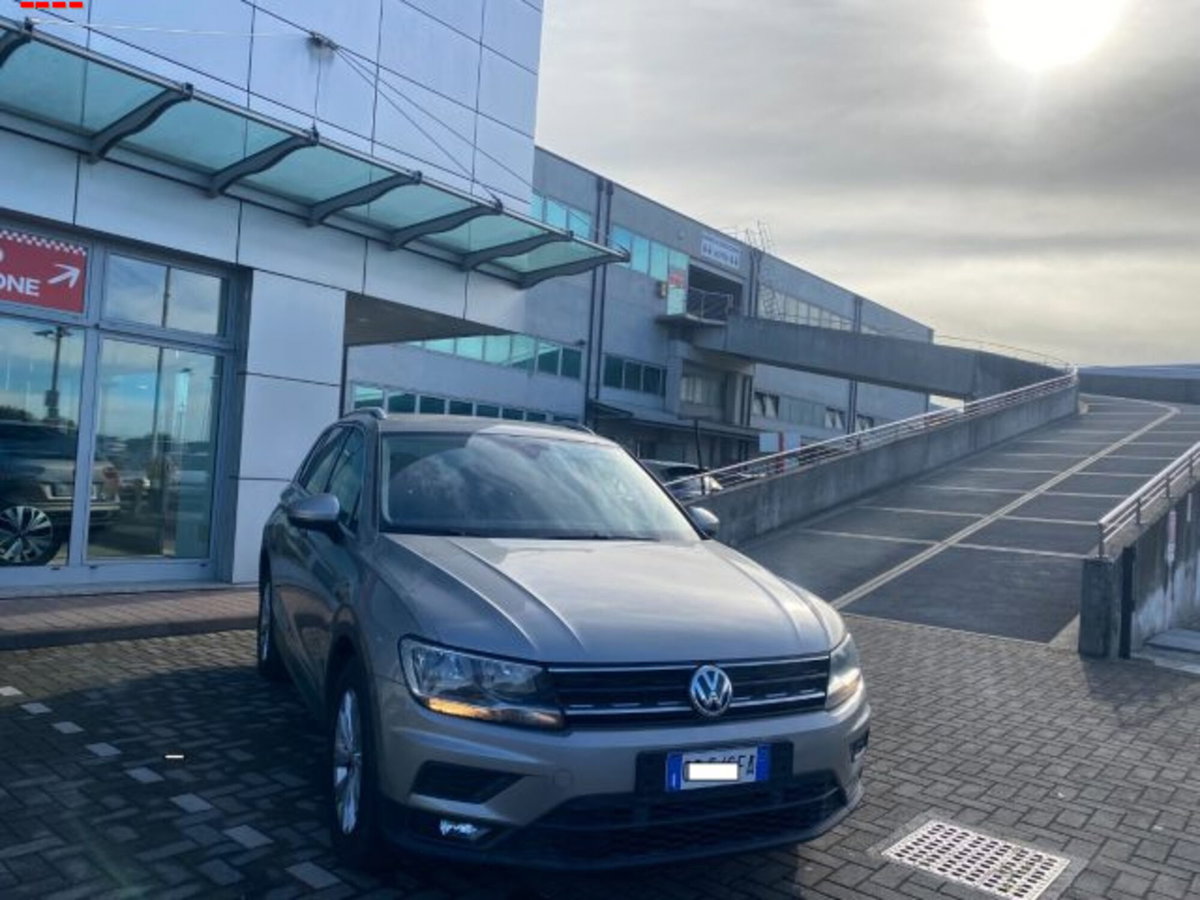 Volkswagen Tiguan 2.0 TDI 150 CV SCR DSG 4MOTION Life (5)