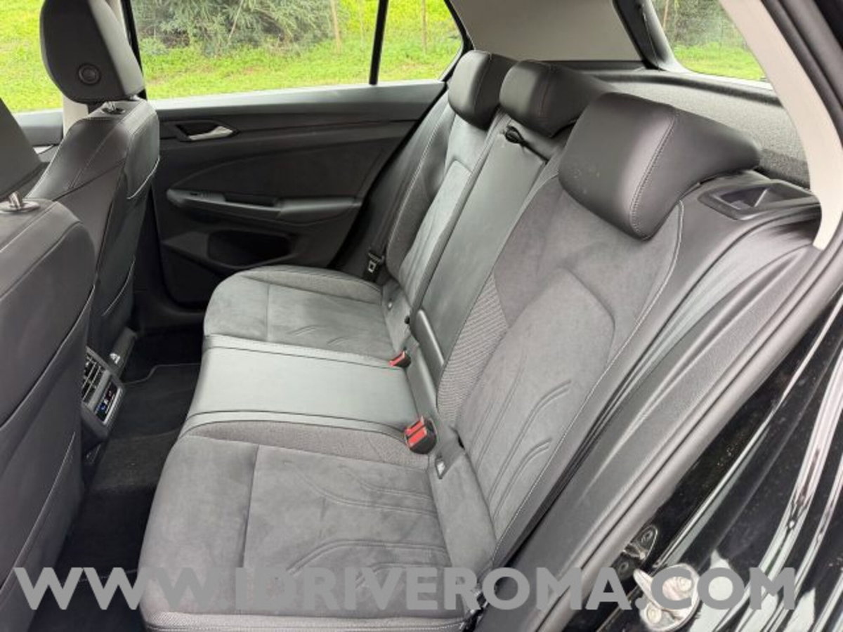 Volkswagen Golf Variant 2.0 tdi Style 150cv dsg (10)