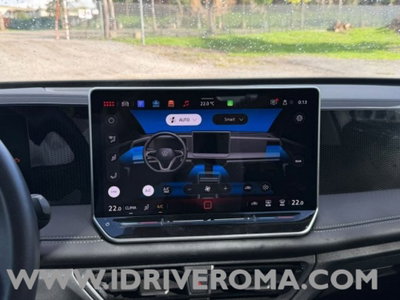Volkswagen Tiguan Allspace 2.0 tdi R-Line 150cv dsg (10)